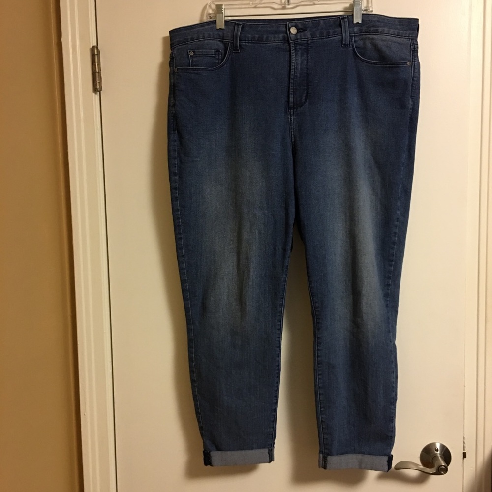 NYDJ roll cuff jeans. Size 20w.